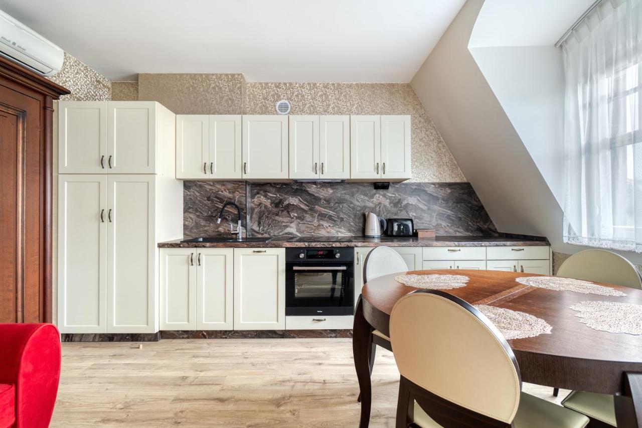 Purpurowy Sen Apartment โซพอต ภายนอก รูปภาพ